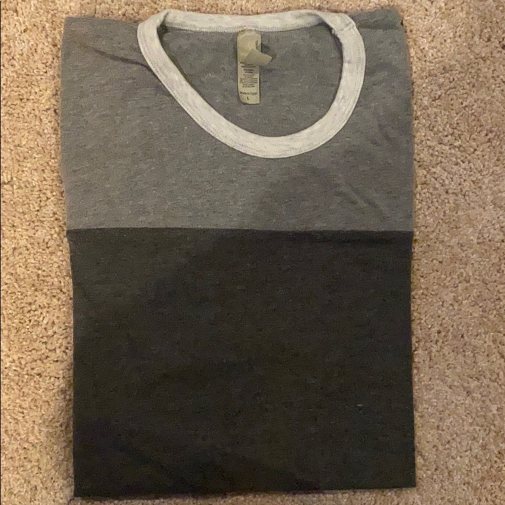 MTL Apparel gray short sleeve shirt size Large